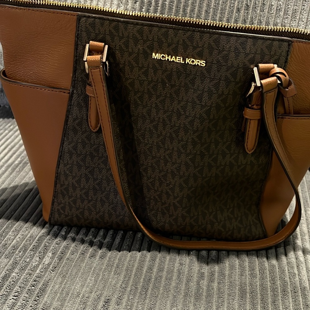 MK purse